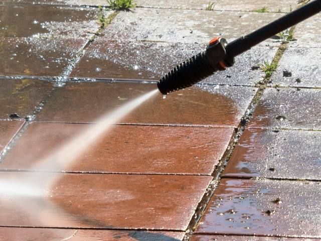 pressure-washing-services-17-kireth-ai