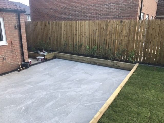 porcelain-patio-installers-10-kireth-ai