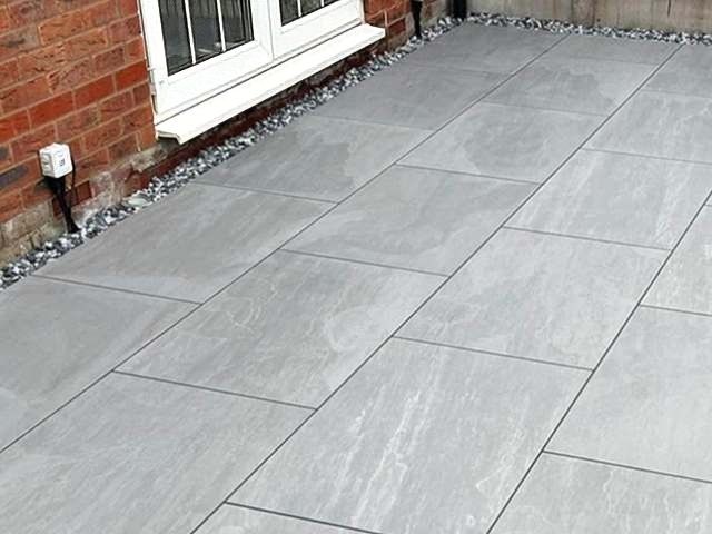 porcelain-patio-installers-3-kireth-ai