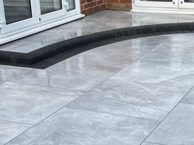 porcelain-patio-installers-4-kireth-ai