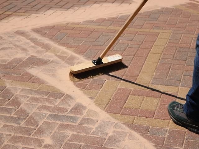 pressure-washing-services-13-kireth-ai
