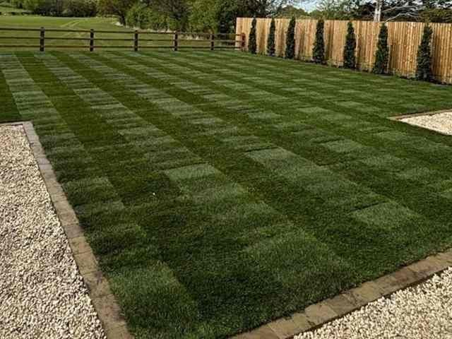 turfing-installers-2-kireth-ai