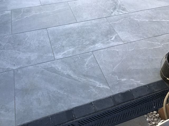 porcelain-patio-installers-16-kireth-ai