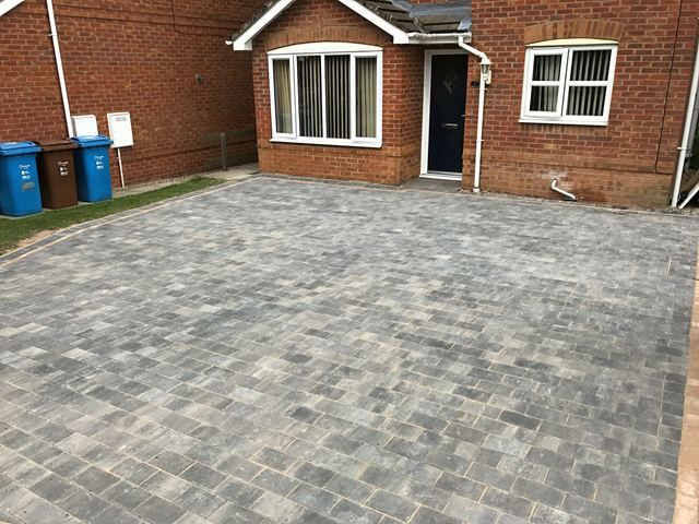 driveway-installers-4-kireth-ai